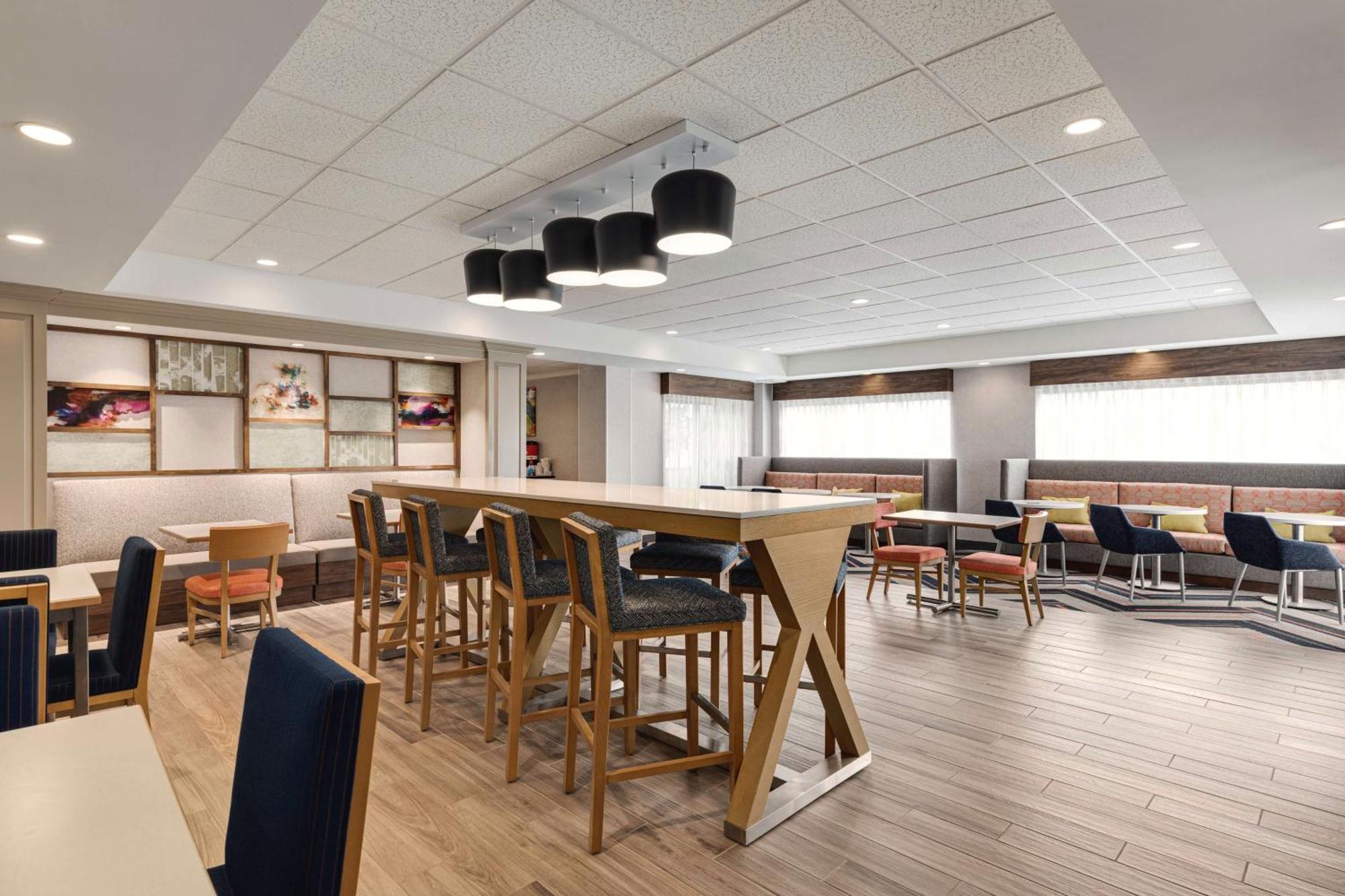 Hampton Inn Waynesboro/Stuarts Draft Fishersville Buitenkant foto
